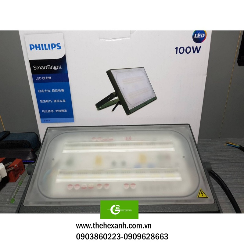 Đèn pha led BVP 175 LED142/WW/NW/CW 150W WB Grey CE