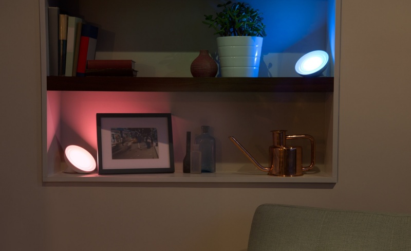 So sánh các đời bóng Philips Hue